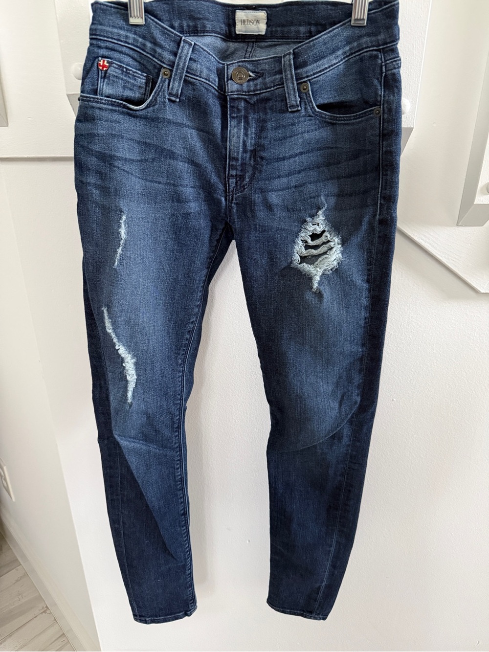 Hudson Krista Super Skinny Jeans Women’s Size 25 Distressed Medium Wash Stretch